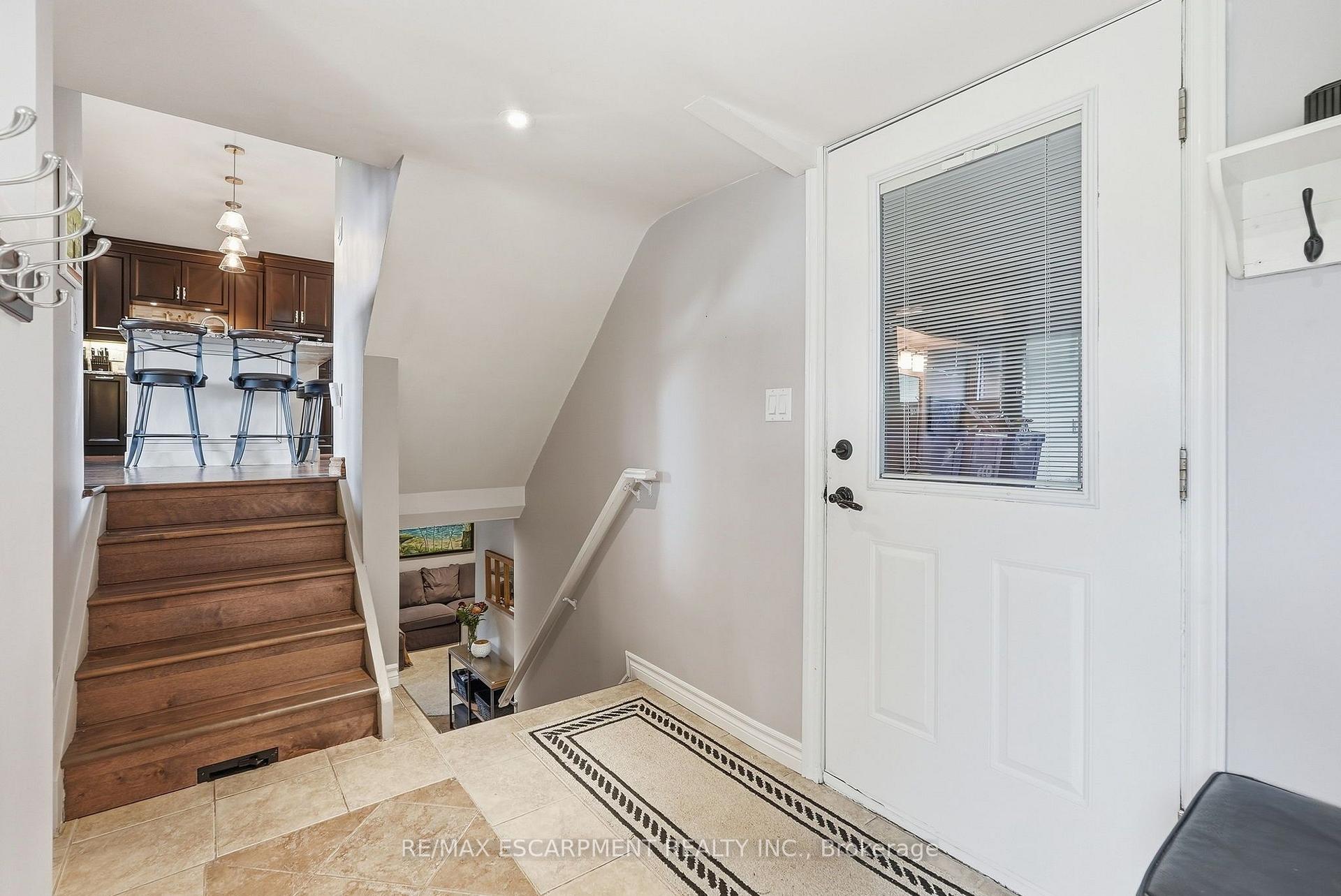 Photo 29 of 826 Millgrove Side Road, Hamilton, Rural Flamborough — HOMEH