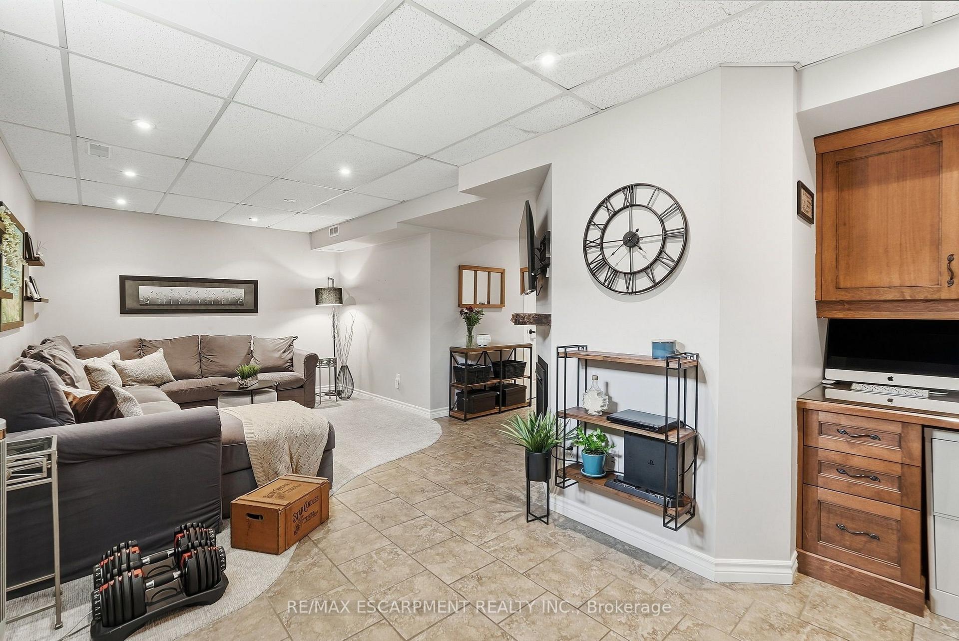 Photo 34 of 826 Millgrove Side Road, Hamilton, Rural Flamborough — HOMEH