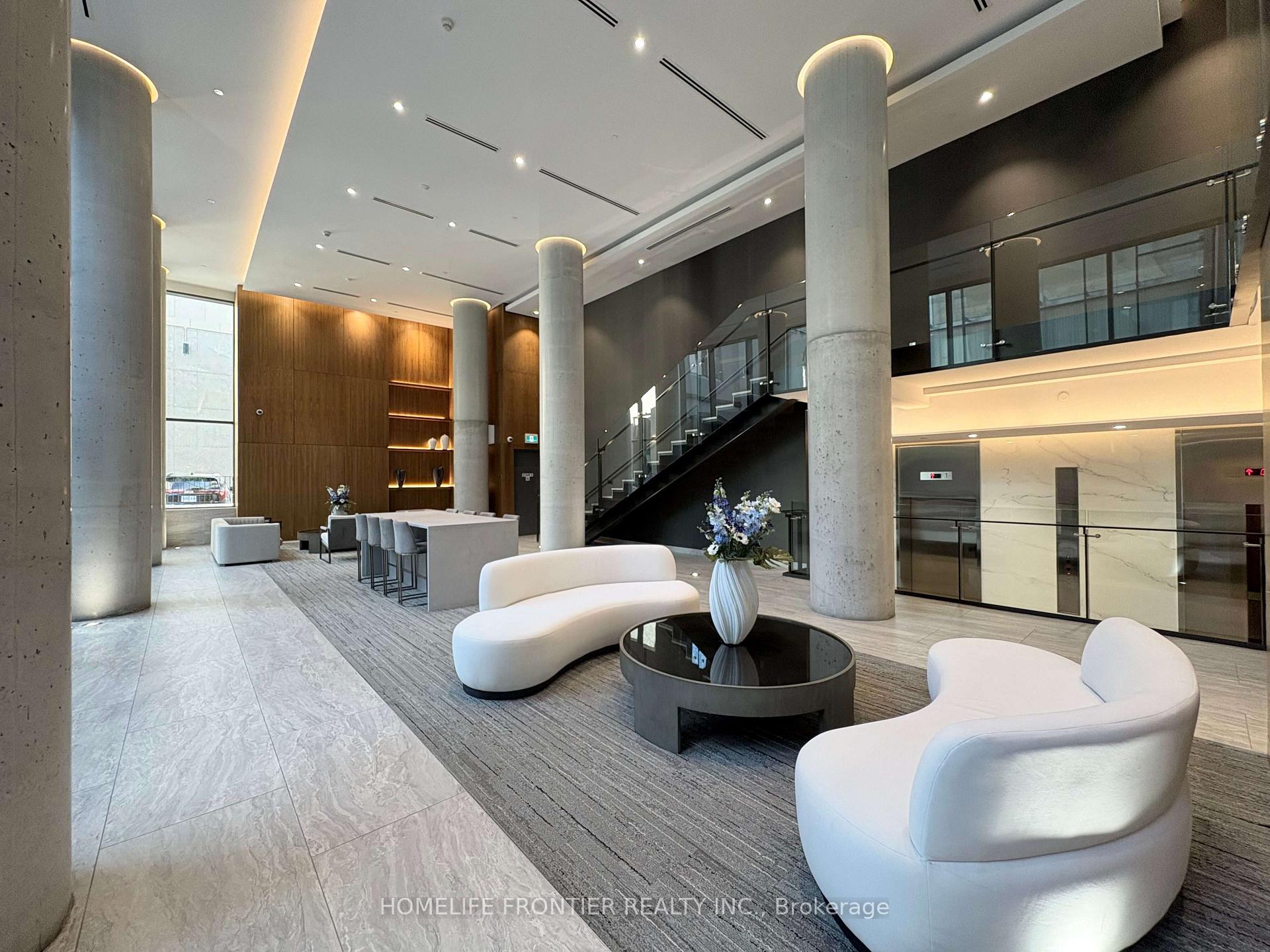 Photo 3 of Unit 1805, 99 Foxbar Road, Toronto, Yonge-St. Clair — HOMEH