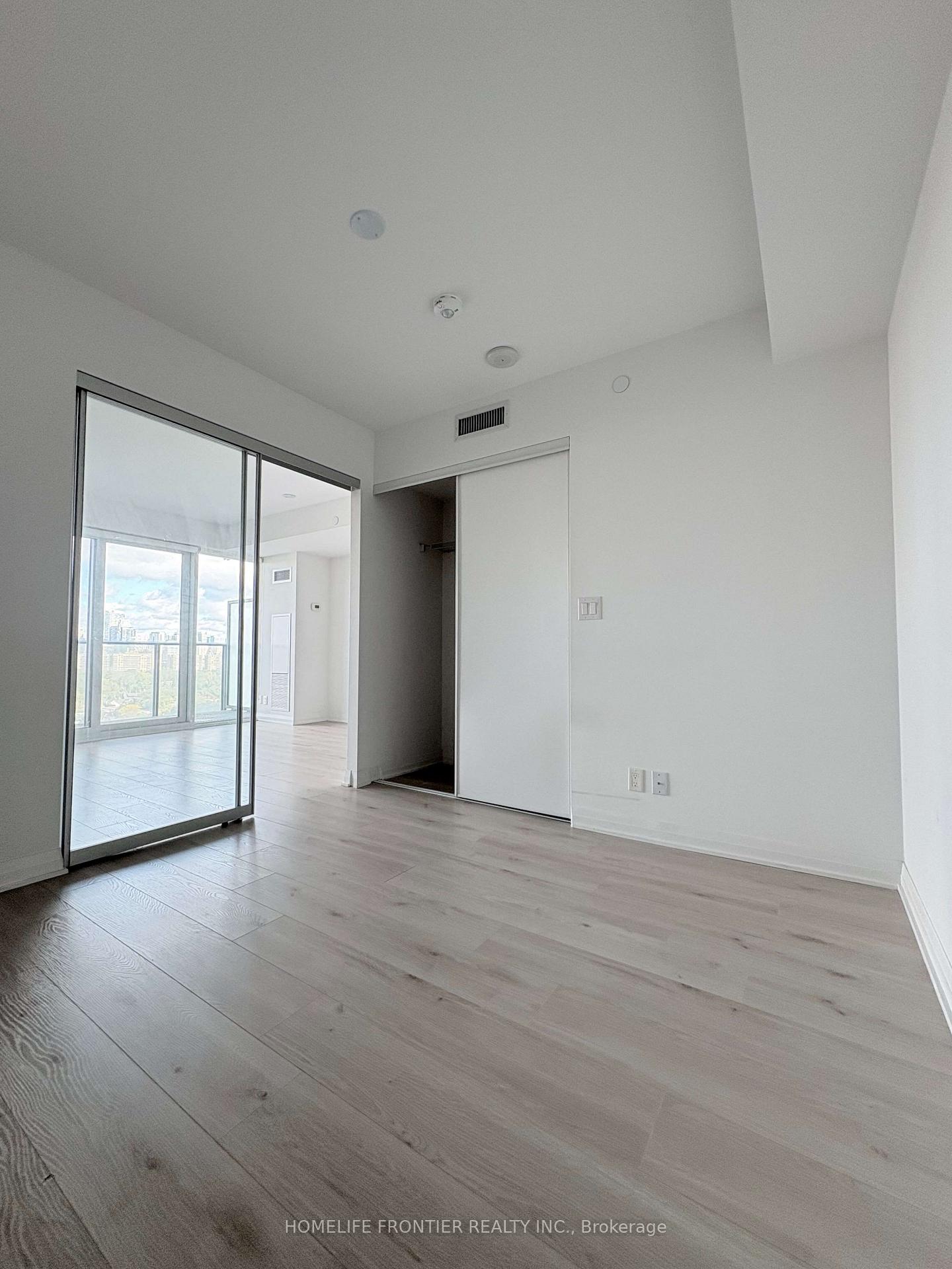 Photo 15 of Unit 1805, 99 Foxbar Road, Toronto, Yonge-St. Clair — HOMEH