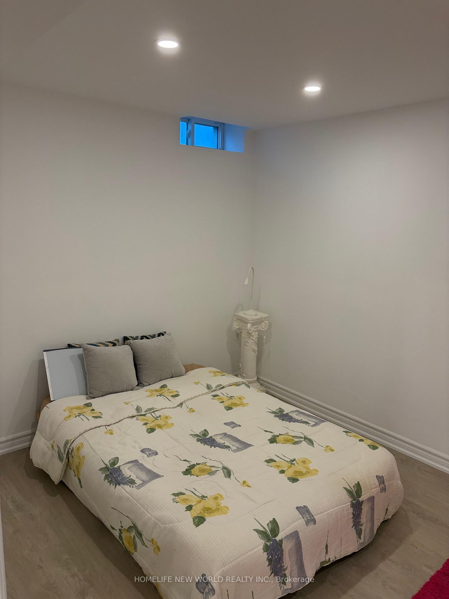 Photo 11 of Unit Basement, 35 Ashfield Drive, Richmond Hill, Oak Ridges Lake Wilcox — HOMEH