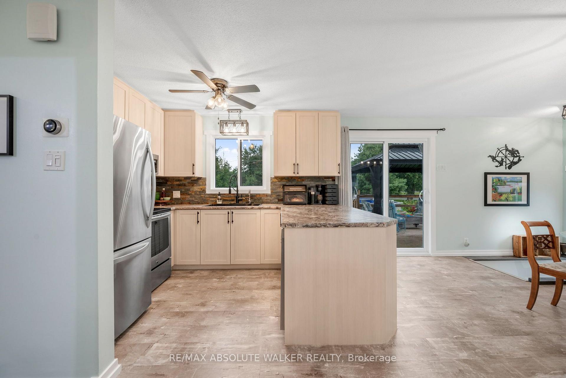 Photo 6 of 331 Wolfe Crescent, Clarence-Rockland, Clarence/Rockland Twp — HOMEH