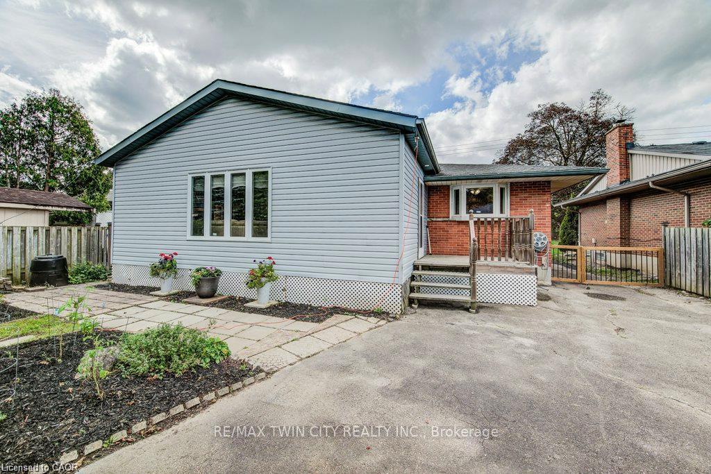 Photo 27 of 507 Manchester Road, Kitchener, Heritage Park - Kitchener — HOMEH