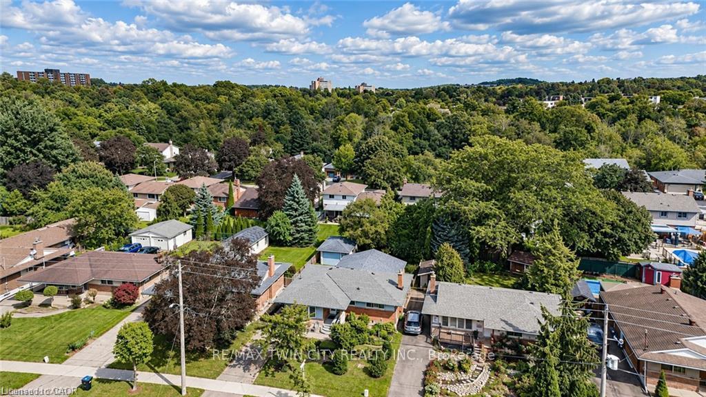 Photo 32 of 507 Manchester Road, Kitchener, Heritage Park - Kitchener — HOMEH