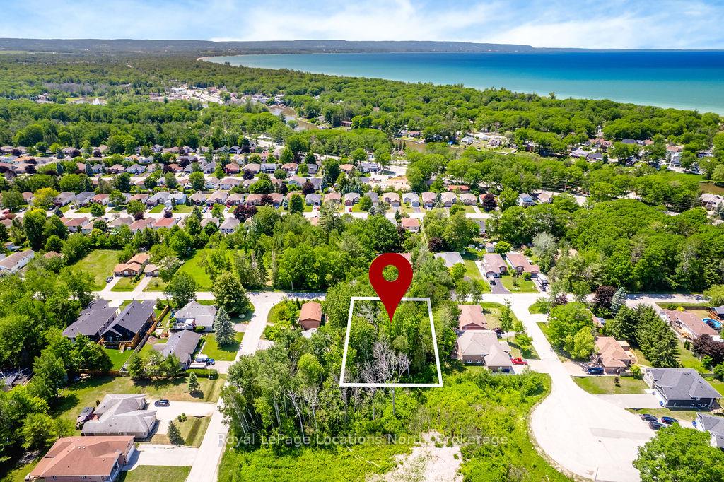 Photo 7 of 79 Smallman Drive, Wasaga Beach — HOMEH