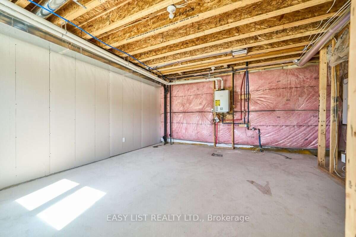Photo 13 of 71 Addyman Crescent, Clarington, Newcastle — HOMEH