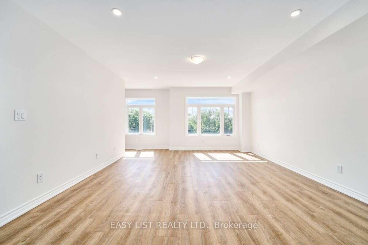Photo 18 of 71 Addyman Crescent, Clarington, Newcastle — HOMEH