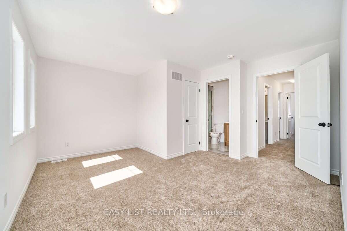 Photo 40 of 71 Addyman Crescent, Clarington, Newcastle — HOMEH
