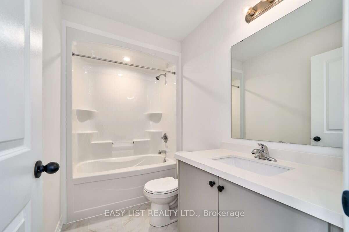 Photo 43 of 71 Addyman Crescent, Clarington, Newcastle — HOMEH