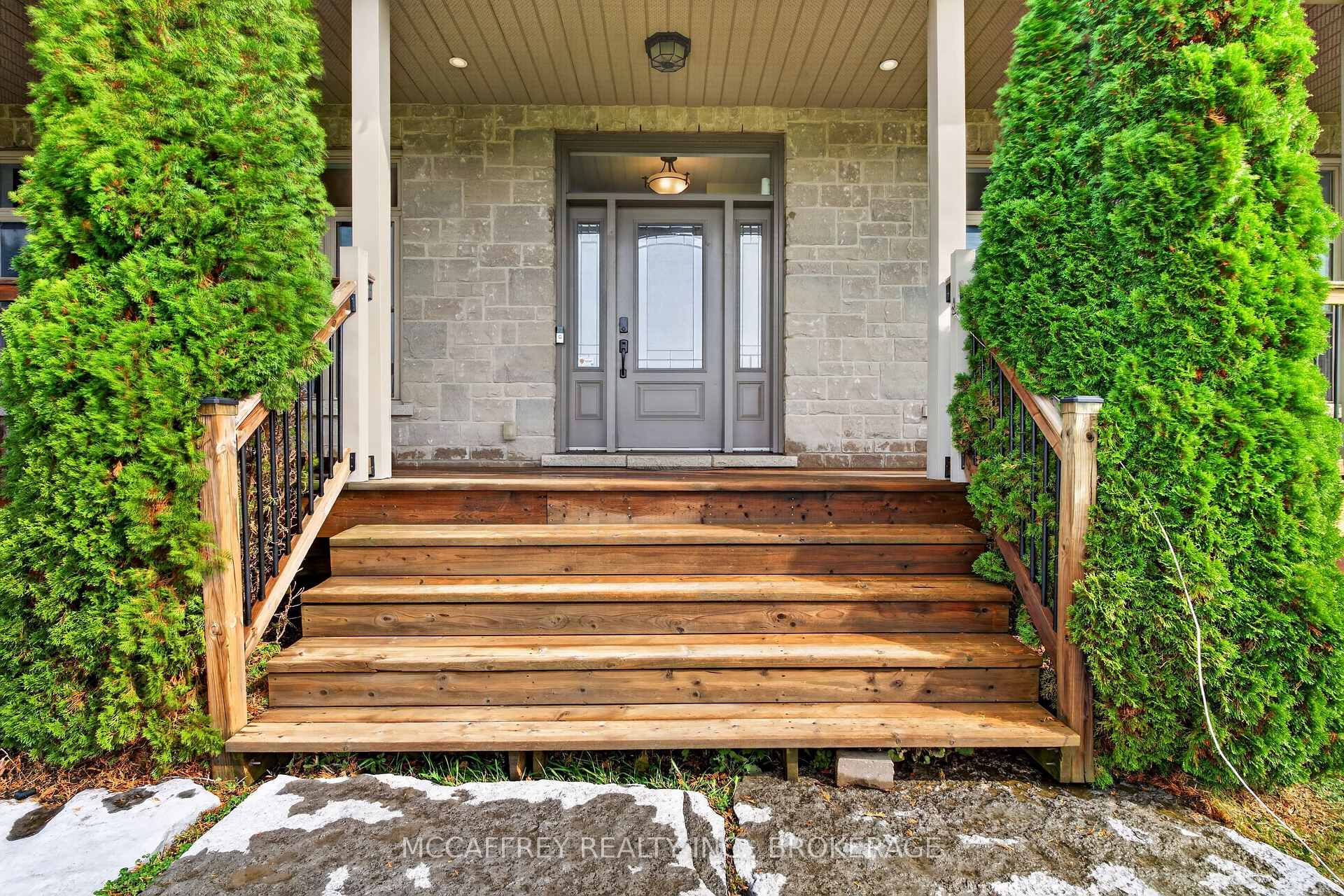 Photo 5 of 4012 Sydenham Road, Frontenac, Frontenac South — HOMEH