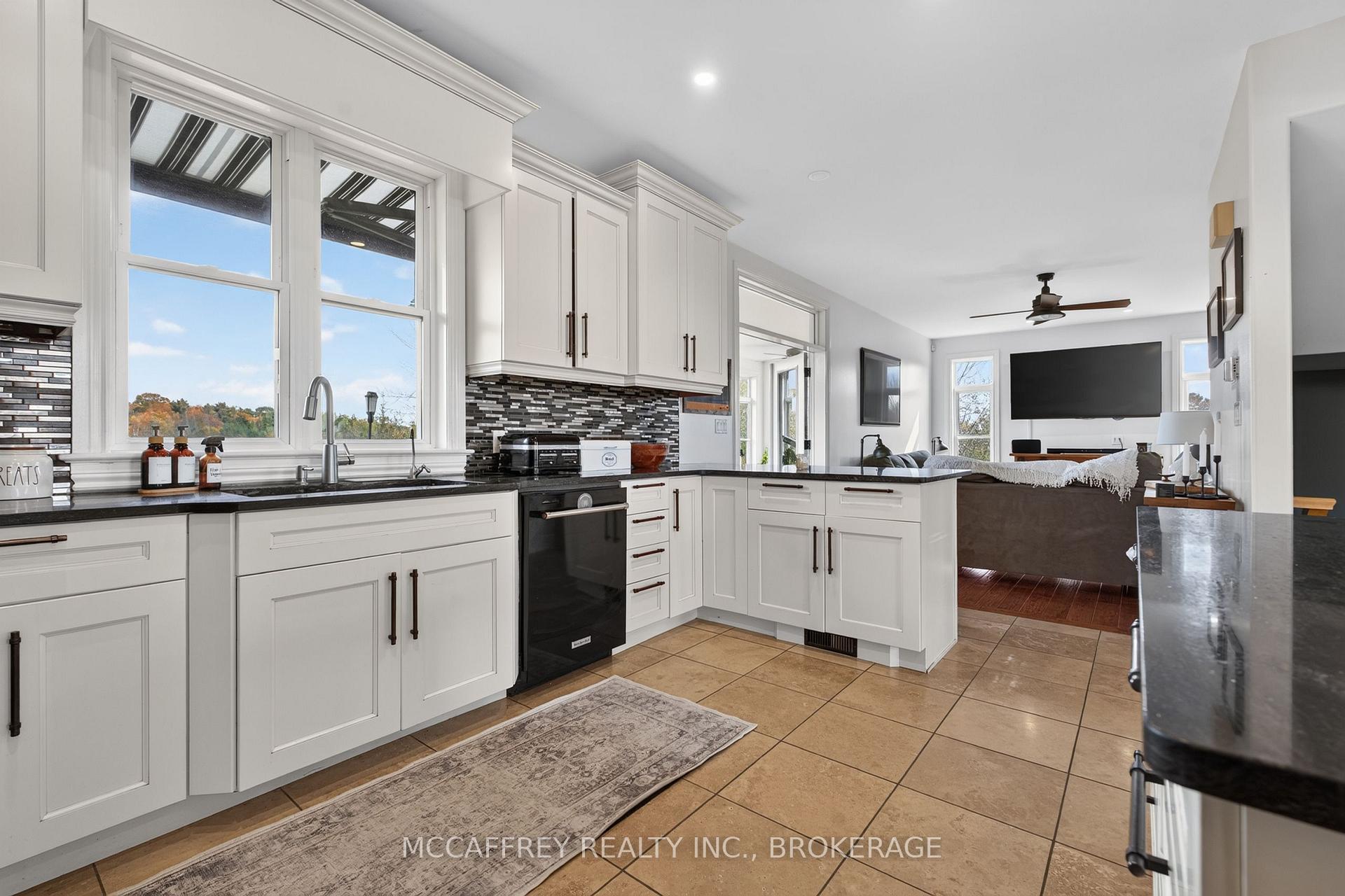 Photo 14 of 4012 Sydenham Road, Frontenac, Frontenac South — HOMEH