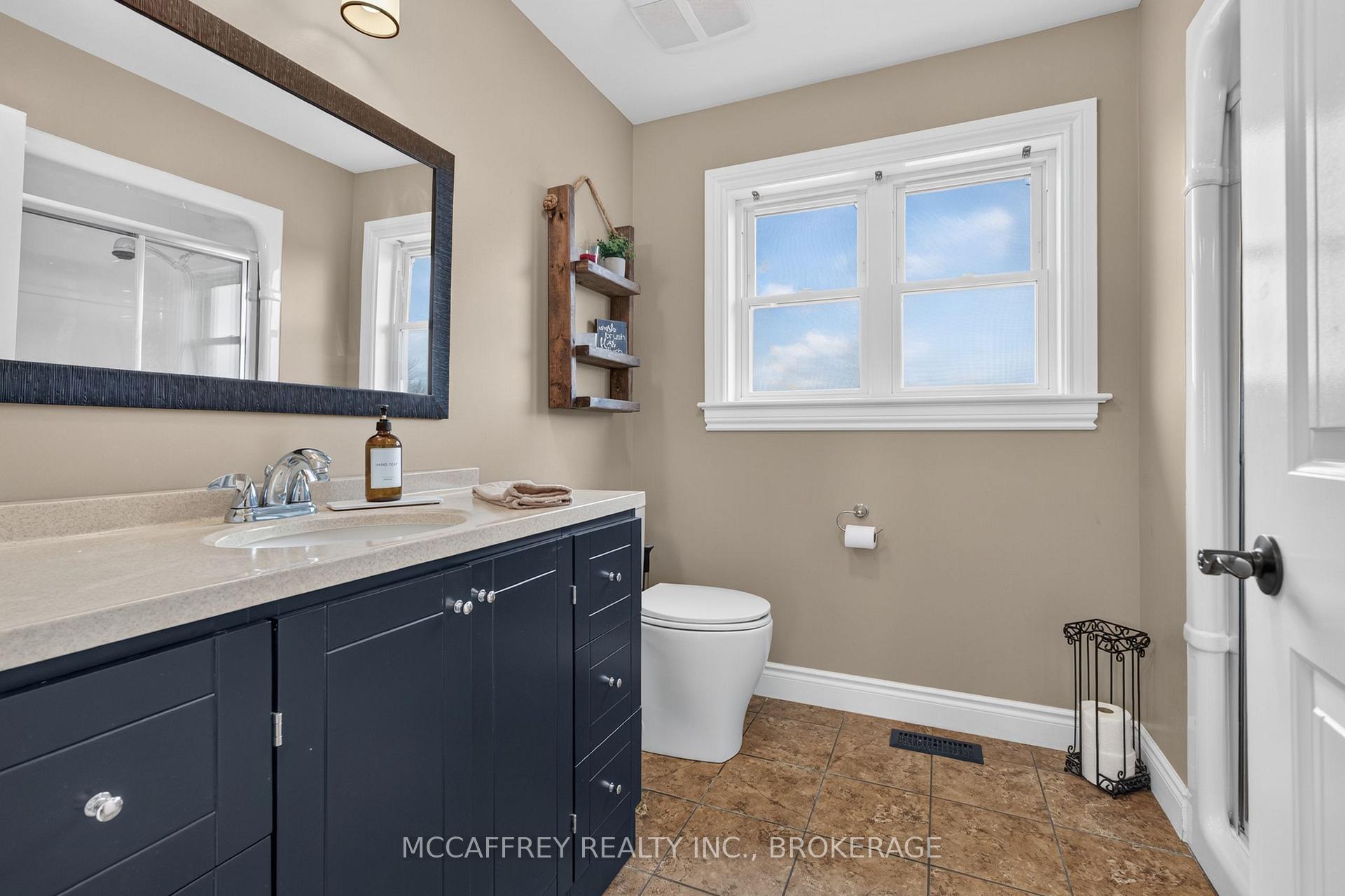 Photo 24 of 4012 Sydenham Road, Frontenac, Frontenac South — HOMEH