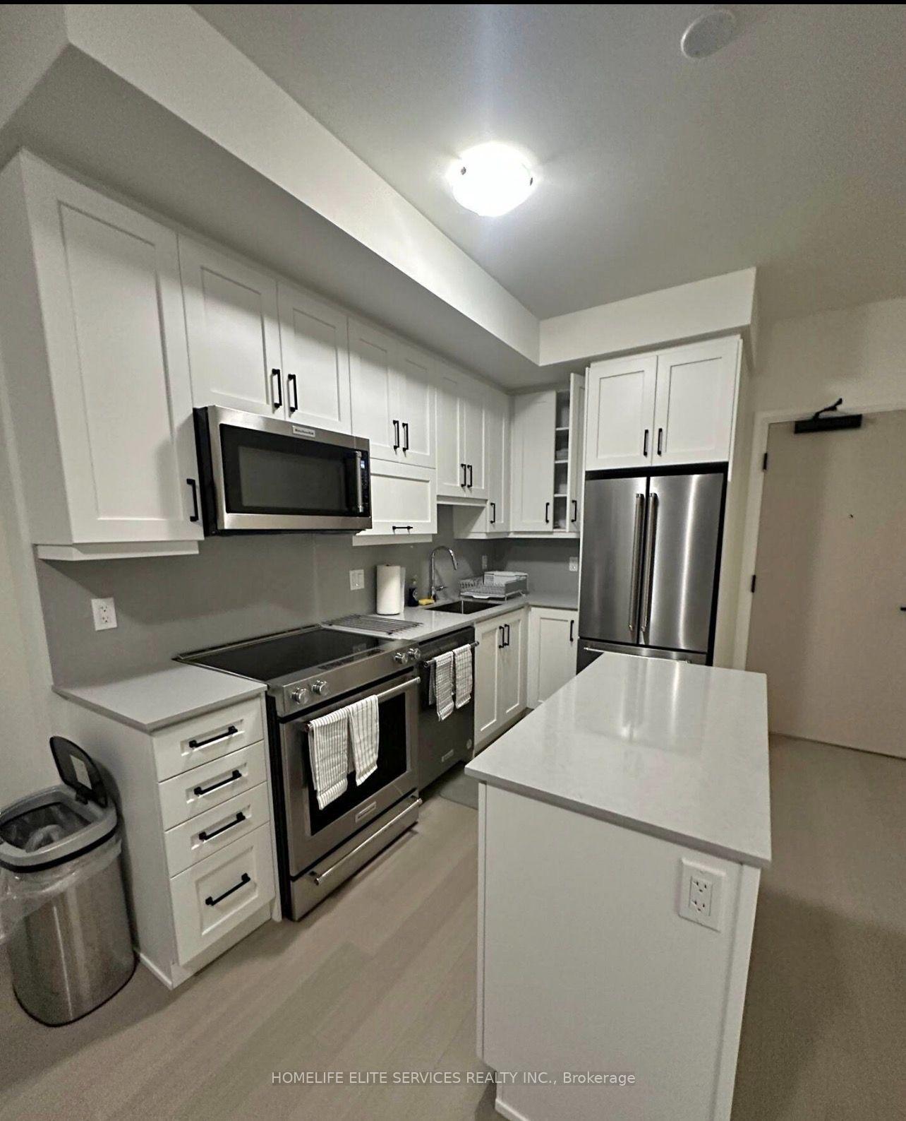 Photo 2 of 1415 Dundas Street E, Oakville, Joshua Meadows — HOMEH