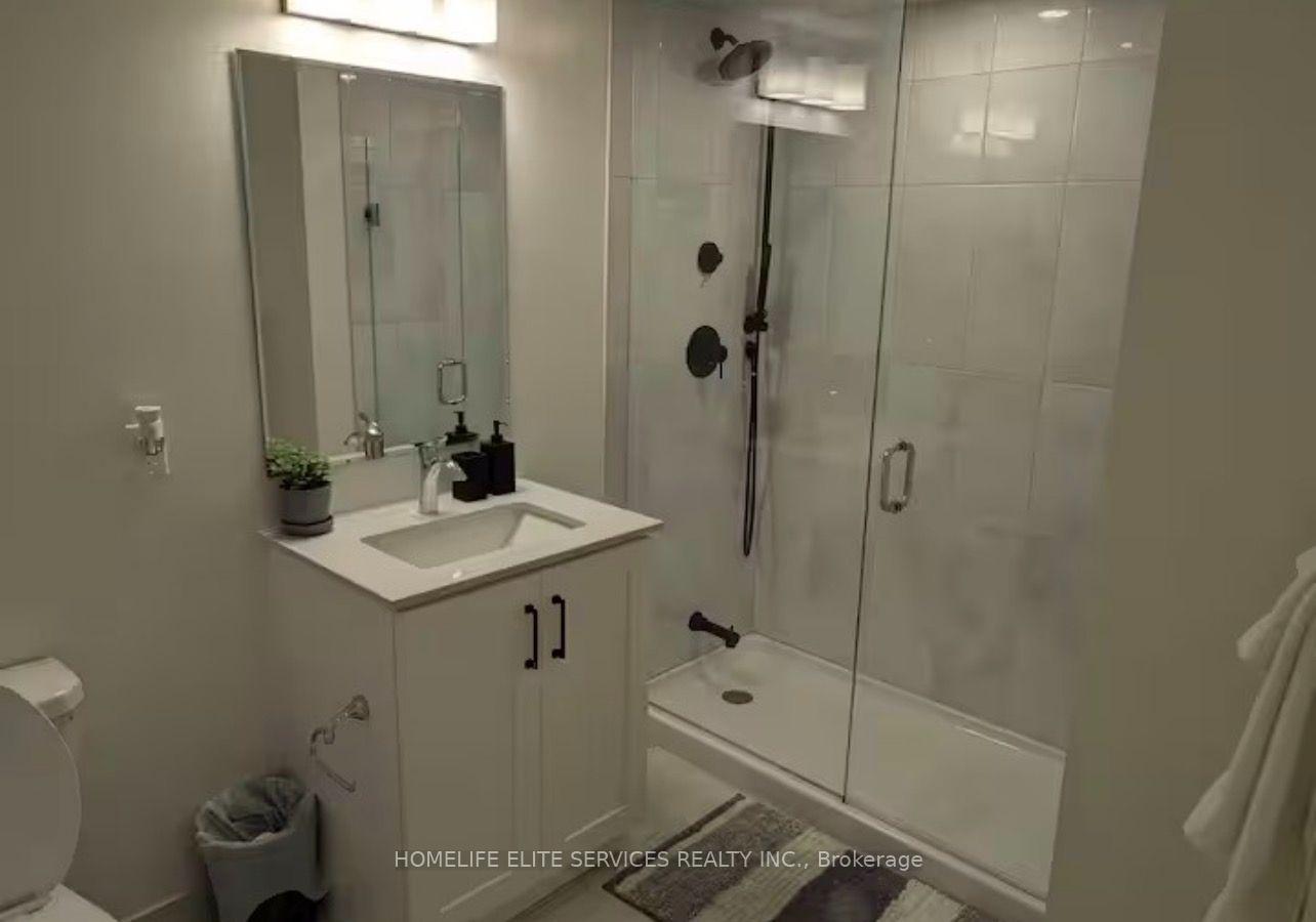 Photo 9 of 1415 Dundas Street E, Oakville, Joshua Meadows — HOMEH