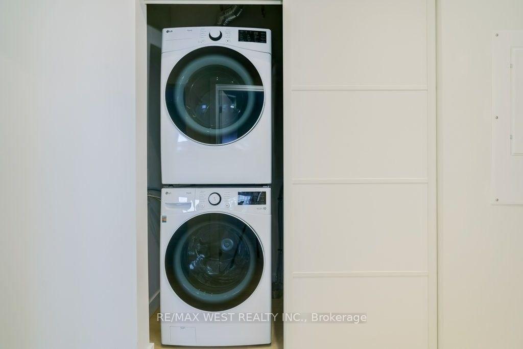 Photo 9 of Unit 202, 2083 Danforth Avenue, Toronto, Woodbine Corridor — HOMEH
