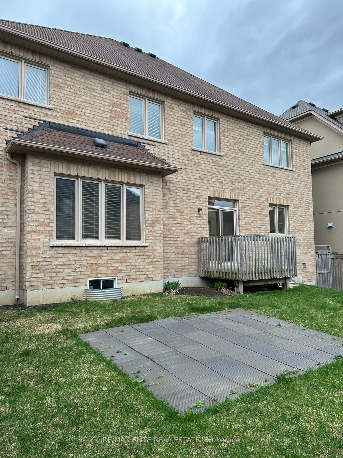 Photo 3 of 959 Ernest Cousins Circle, Newmarket, Stonehaven-Wyndham — HOMEH