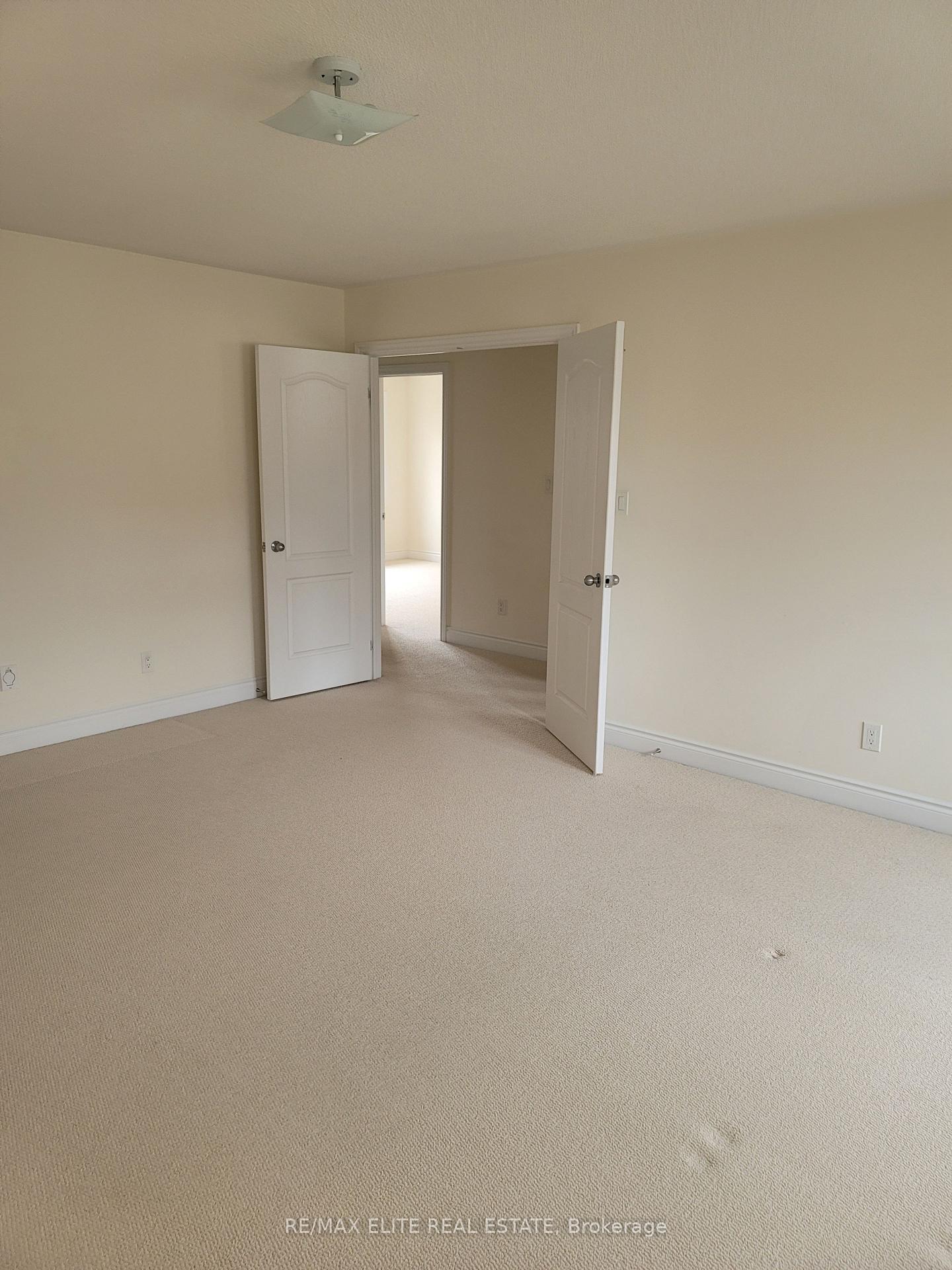 Photo 16 of 959 Ernest Cousins Circle, Newmarket, Stonehaven-Wyndham — HOMEH