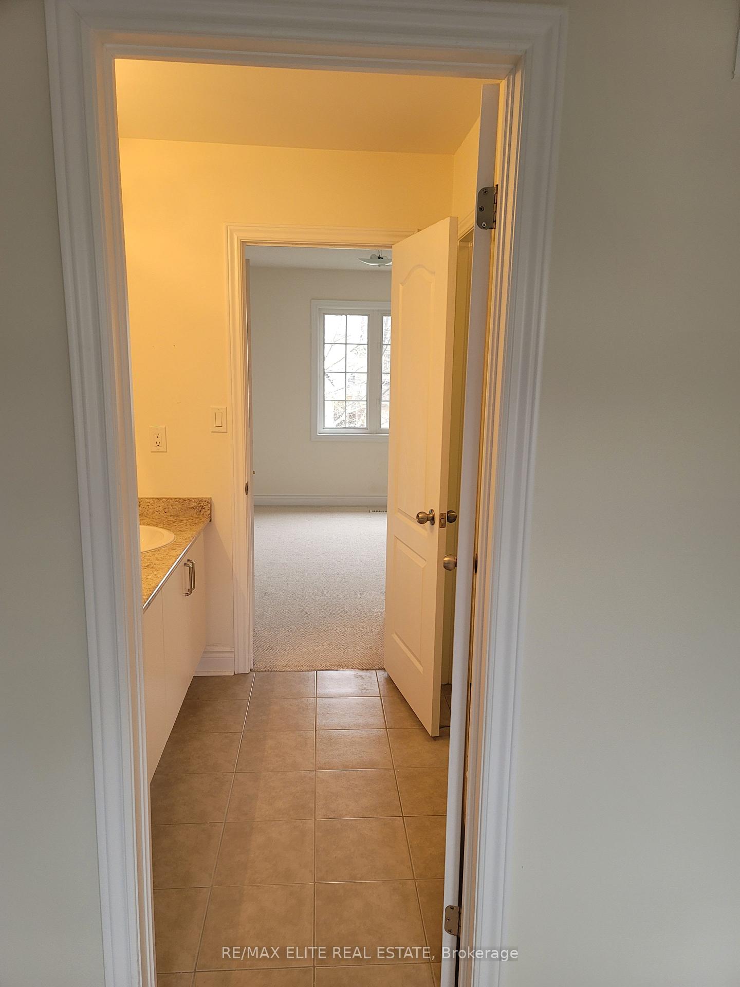 Photo 17 of 959 Ernest Cousins Circle, Newmarket, Stonehaven-Wyndham — HOMEH