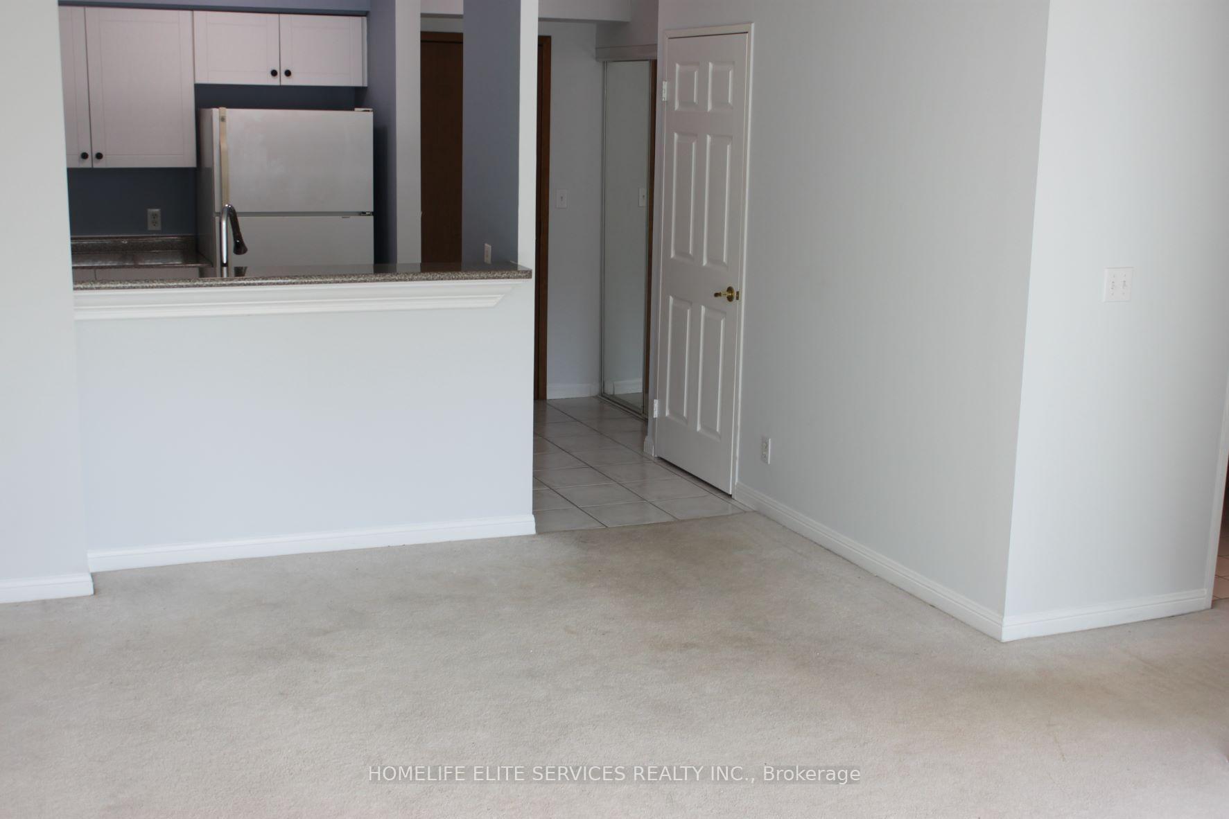 Photo 5 of Unit 1615, 11 Lee Centre Drive, Scarborough, Woburn — HOMEH