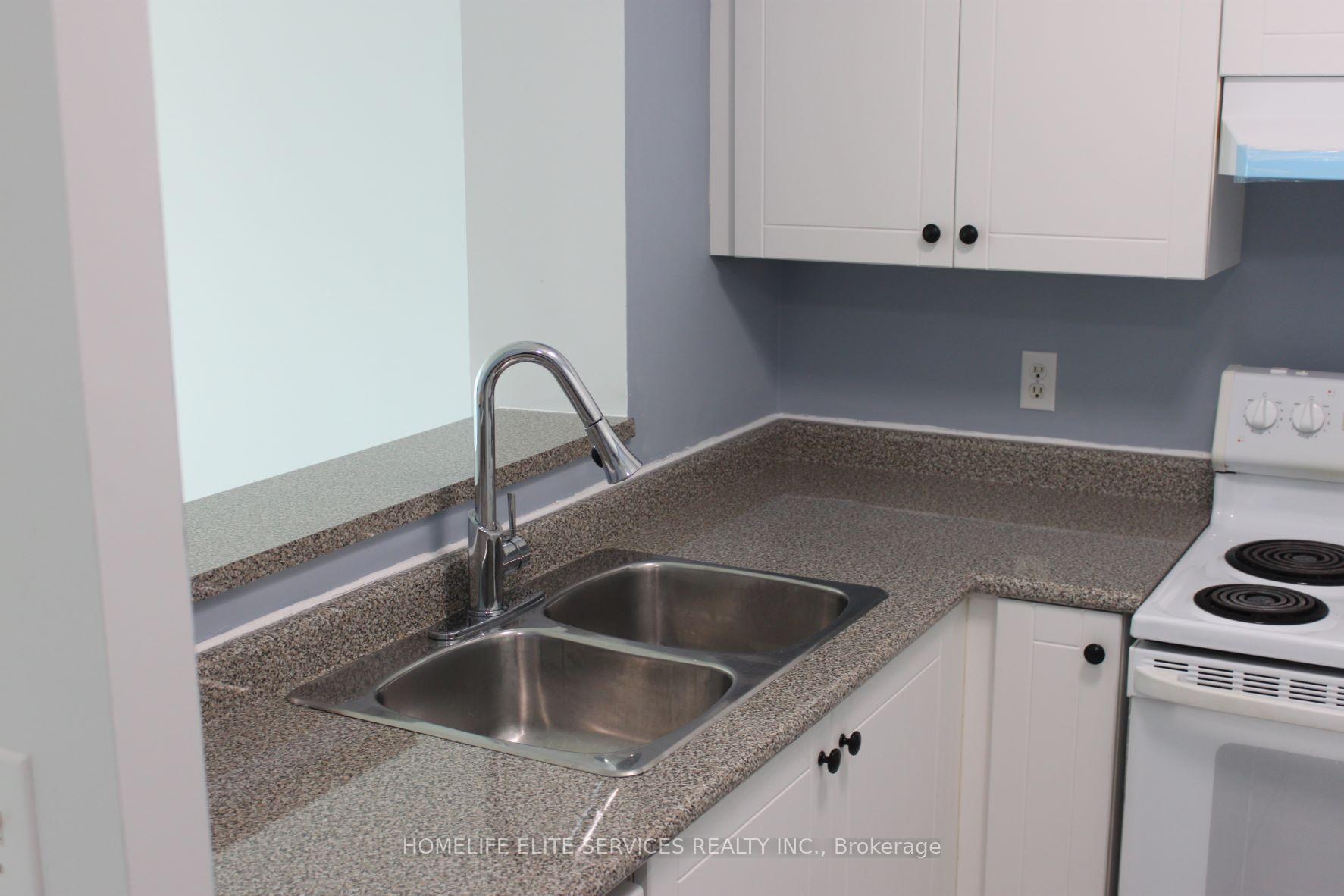Photo 8 of Unit 1615, 11 Lee Centre Drive, Scarborough, Woburn — HOMEH
