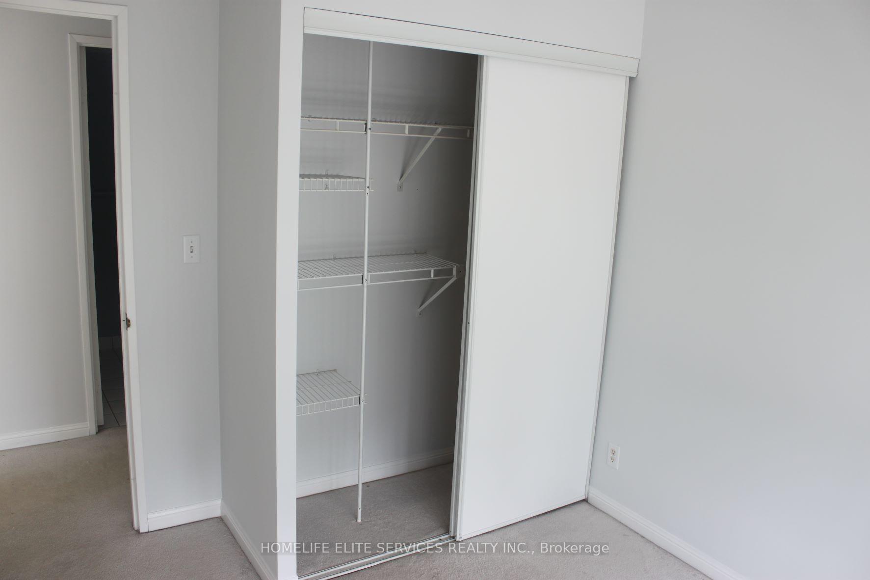 Photo 11 of Unit 1615, 11 Lee Centre Drive, Scarborough, Woburn — HOMEH