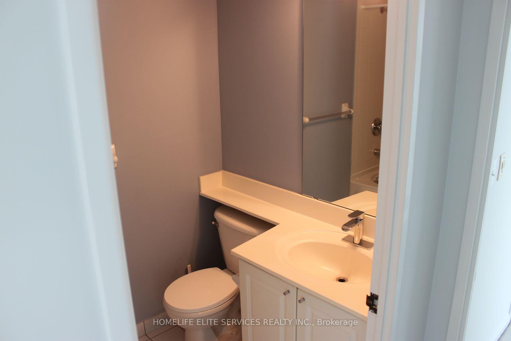 Photo 12 of Unit 1615, 11 Lee Centre Drive, Scarborough, Woburn — HOMEH