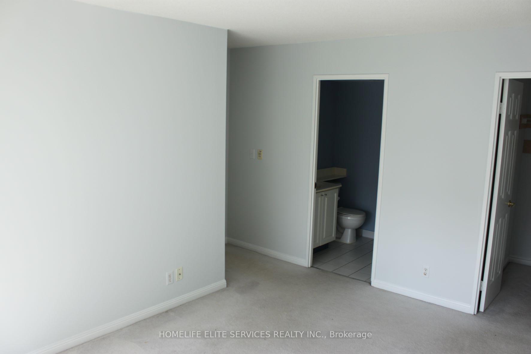 Photo 18 of Unit 1615, 11 Lee Centre Drive, Scarborough, Woburn — HOMEH