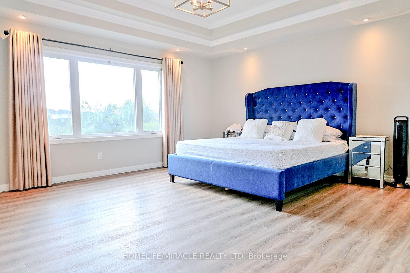 Photo 21 of 249 Ladyslipper Drive, Waterloo, Columbia Forest/Clair Hills — HOMEH