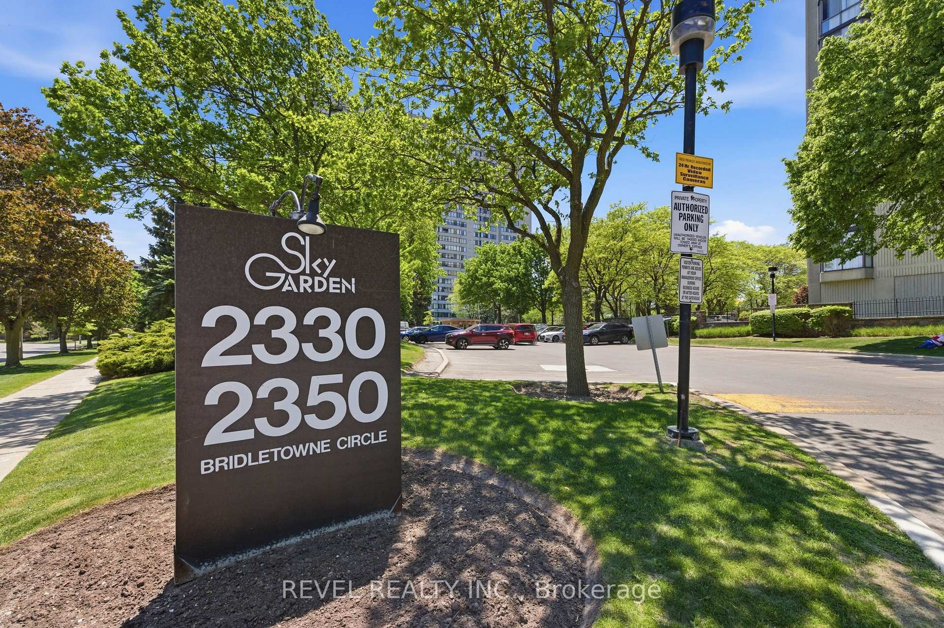 Photo 2 of Unit Ph06, 2330 Bridletowne Circle, Scarborough, L'Amoreaux — HOMEH