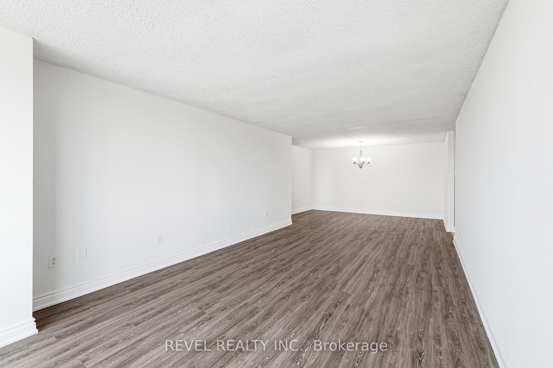 Photo 9 of Unit Ph06, 2330 Bridletowne Circle, Scarborough, L'Amoreaux — HOMEH
