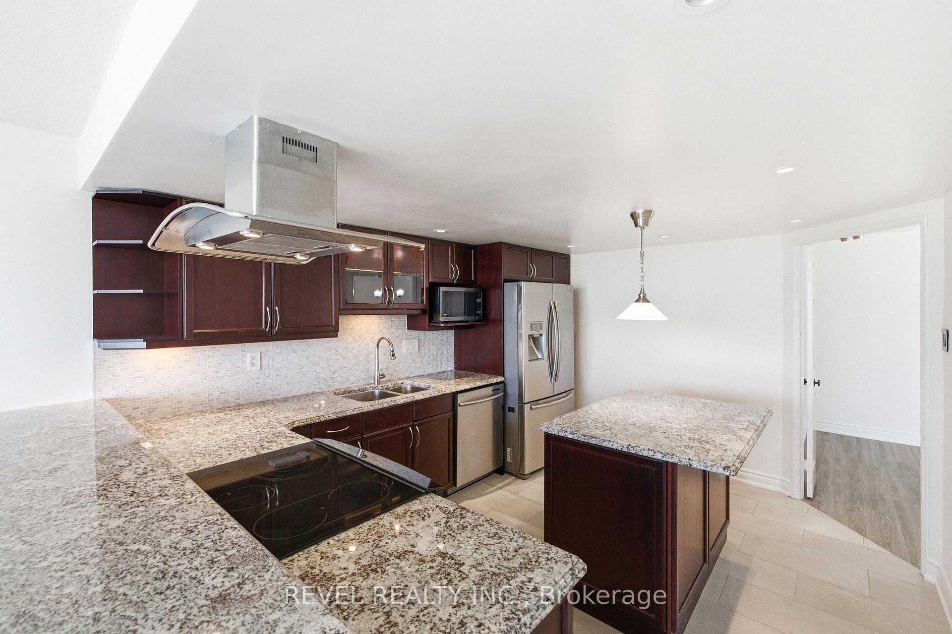 Photo 11 of Unit Ph06, 2330 Bridletowne Circle, Scarborough, L'Amoreaux — HOMEH