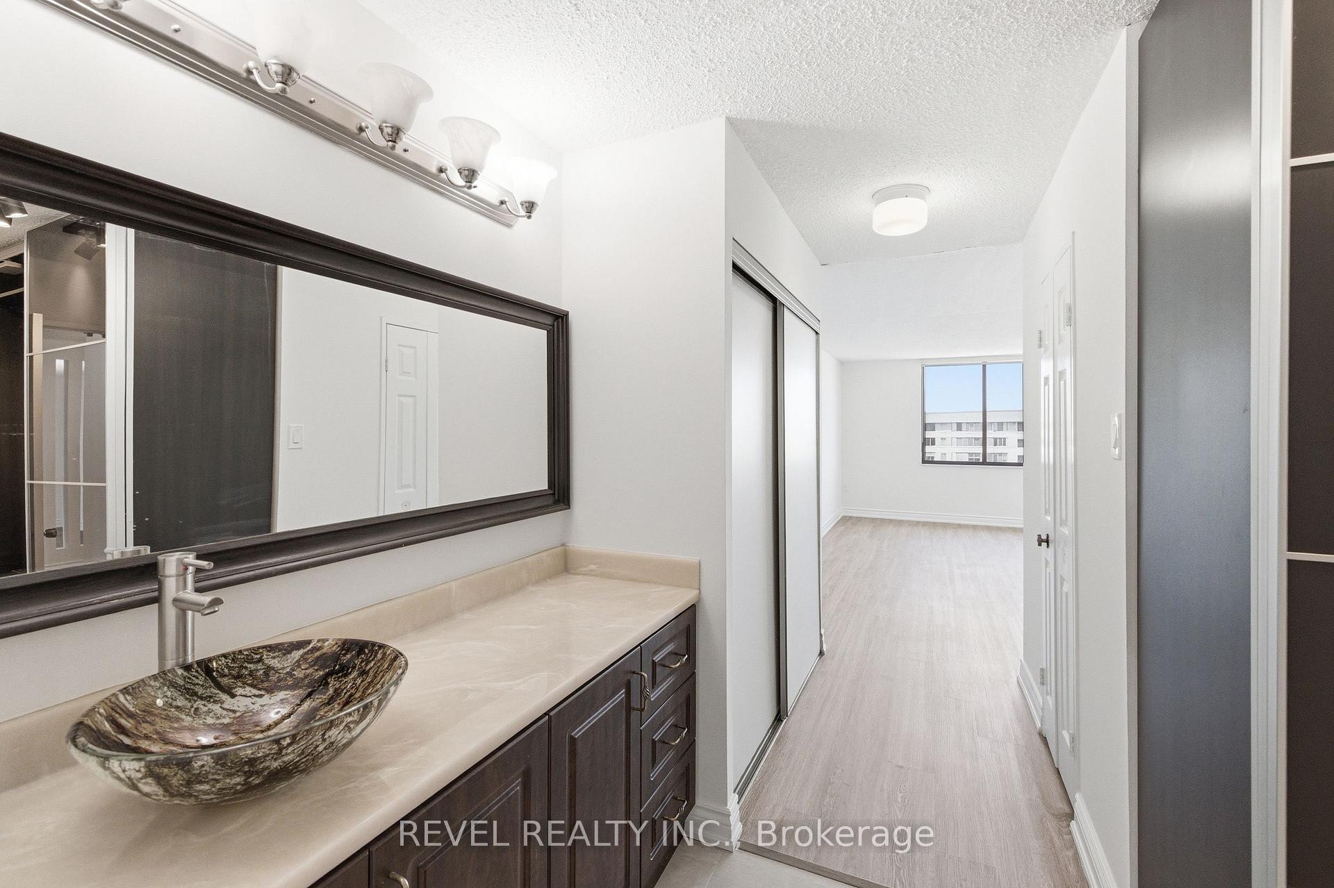 Photo 15 of Unit Ph06, 2330 Bridletowne Circle, Scarborough, L'Amoreaux — HOMEH