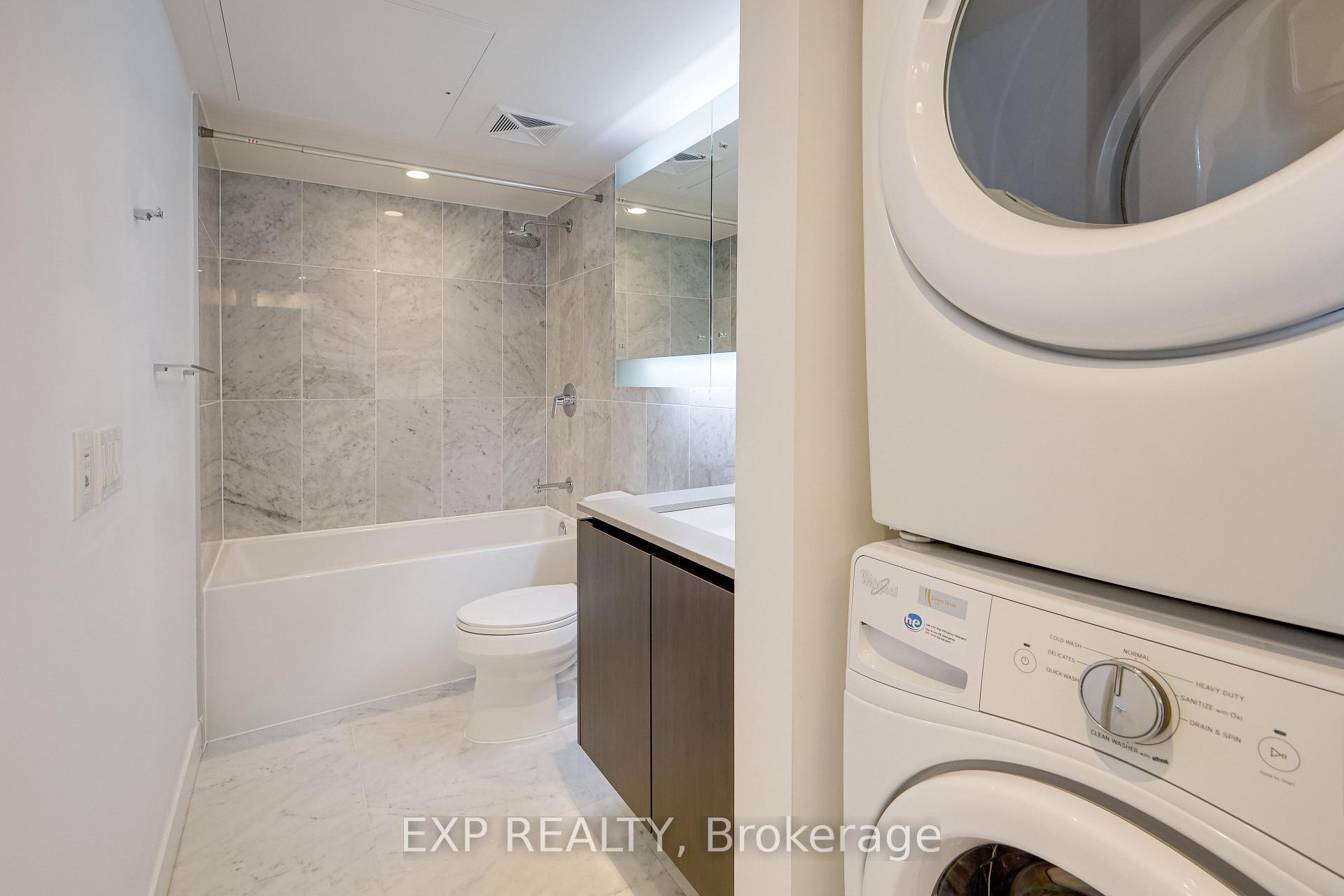 Photo 11 of Unit 1015, 80 Queens Wharf Road, Toronto, Waterfront Communities — HOMEH