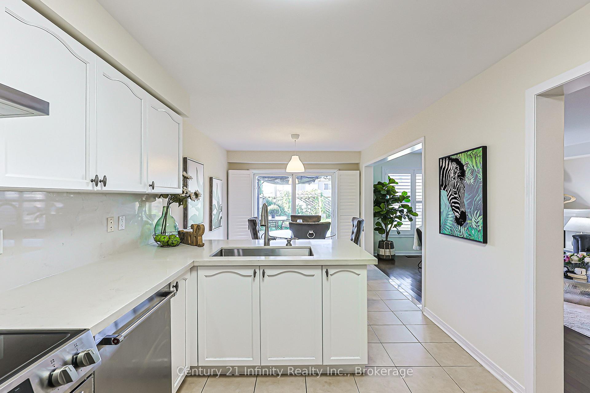 Photo 20 of 78 Harkness Drive, Whitby, Rolling Acres — HOMEH