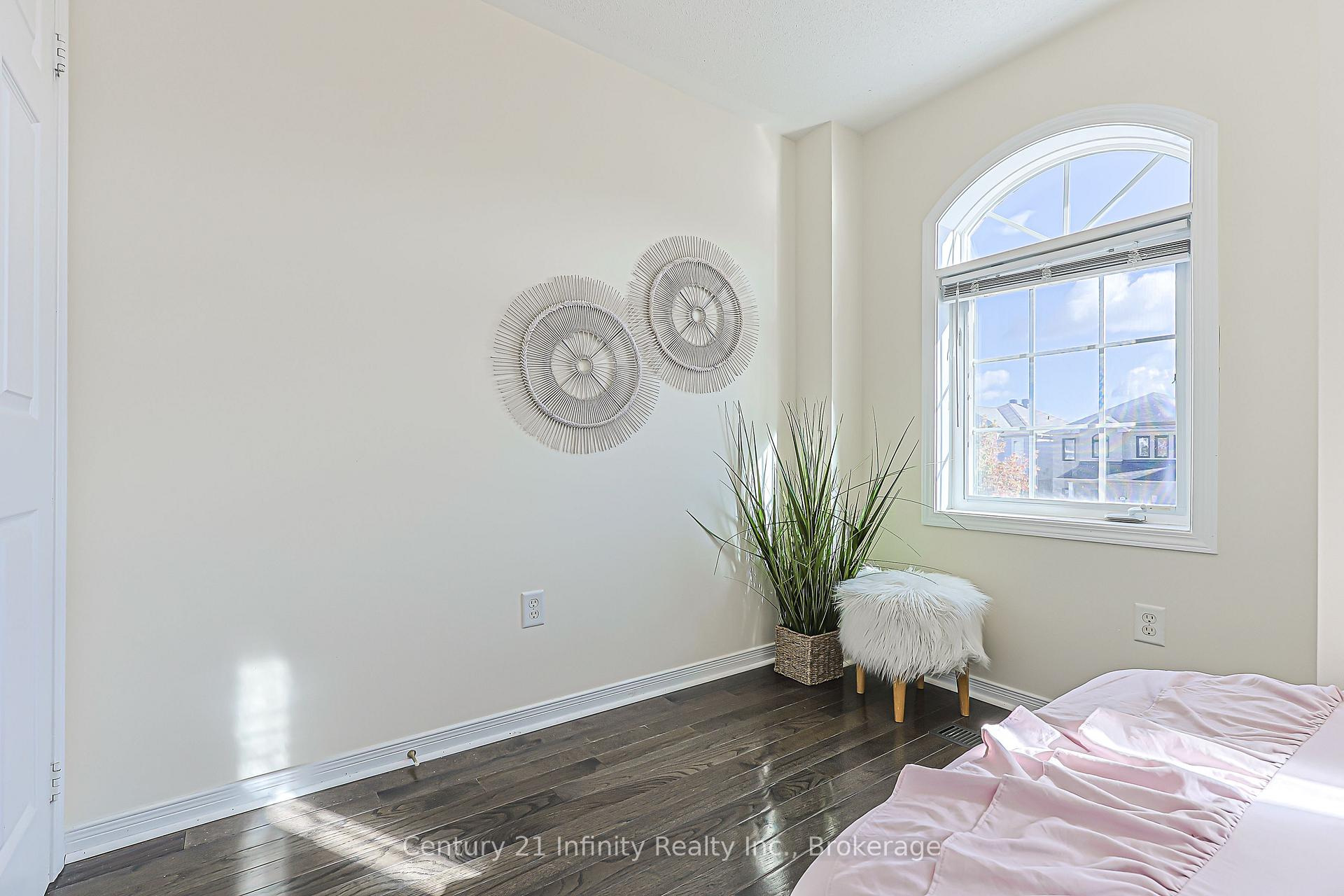 Photo 29 of 78 Harkness Drive, Whitby, Rolling Acres — HOMEH