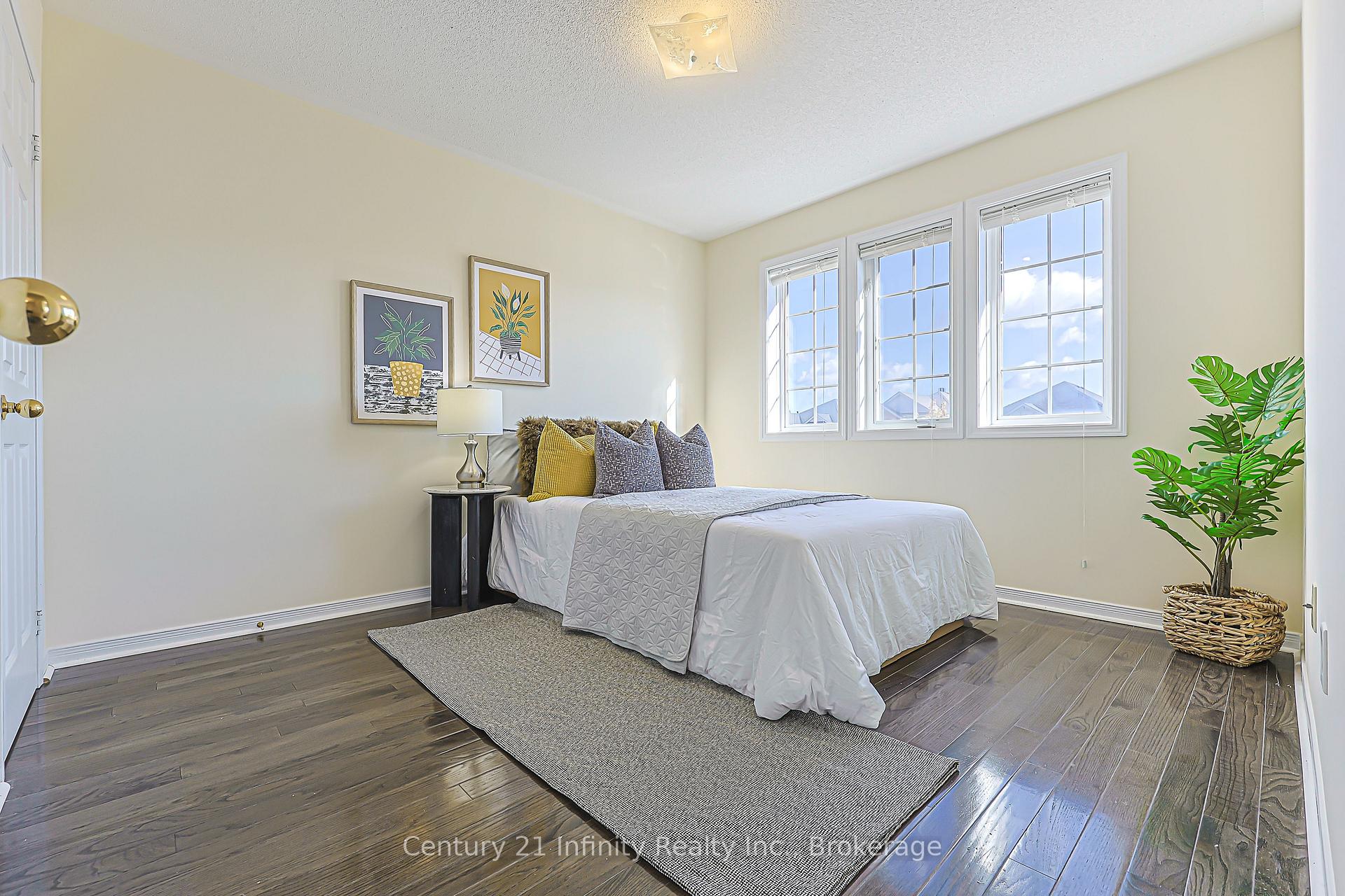 Photo 30 of 78 Harkness Drive, Whitby, Rolling Acres — HOMEH