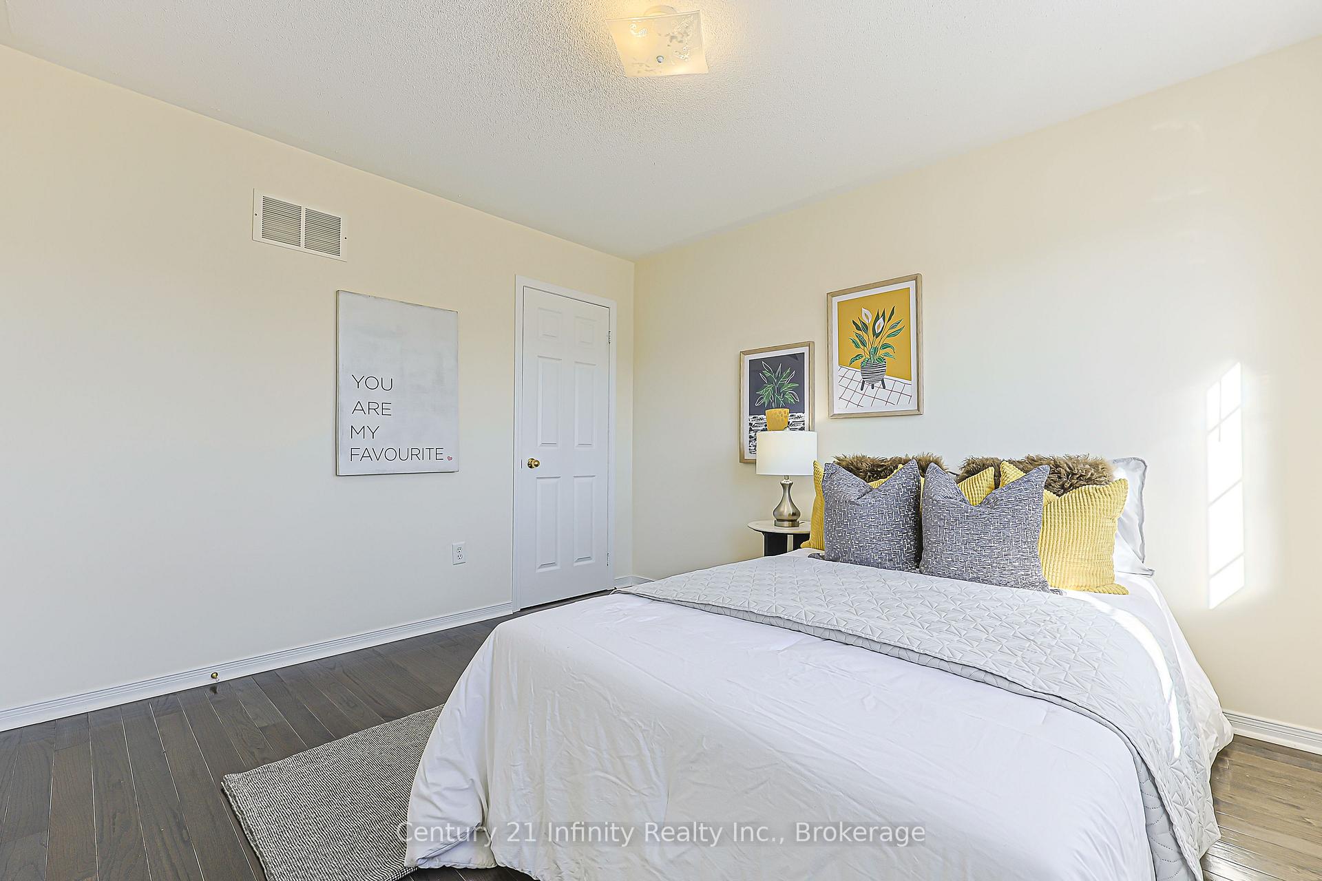 Photo 31 of 78 Harkness Drive, Whitby, Rolling Acres — HOMEH