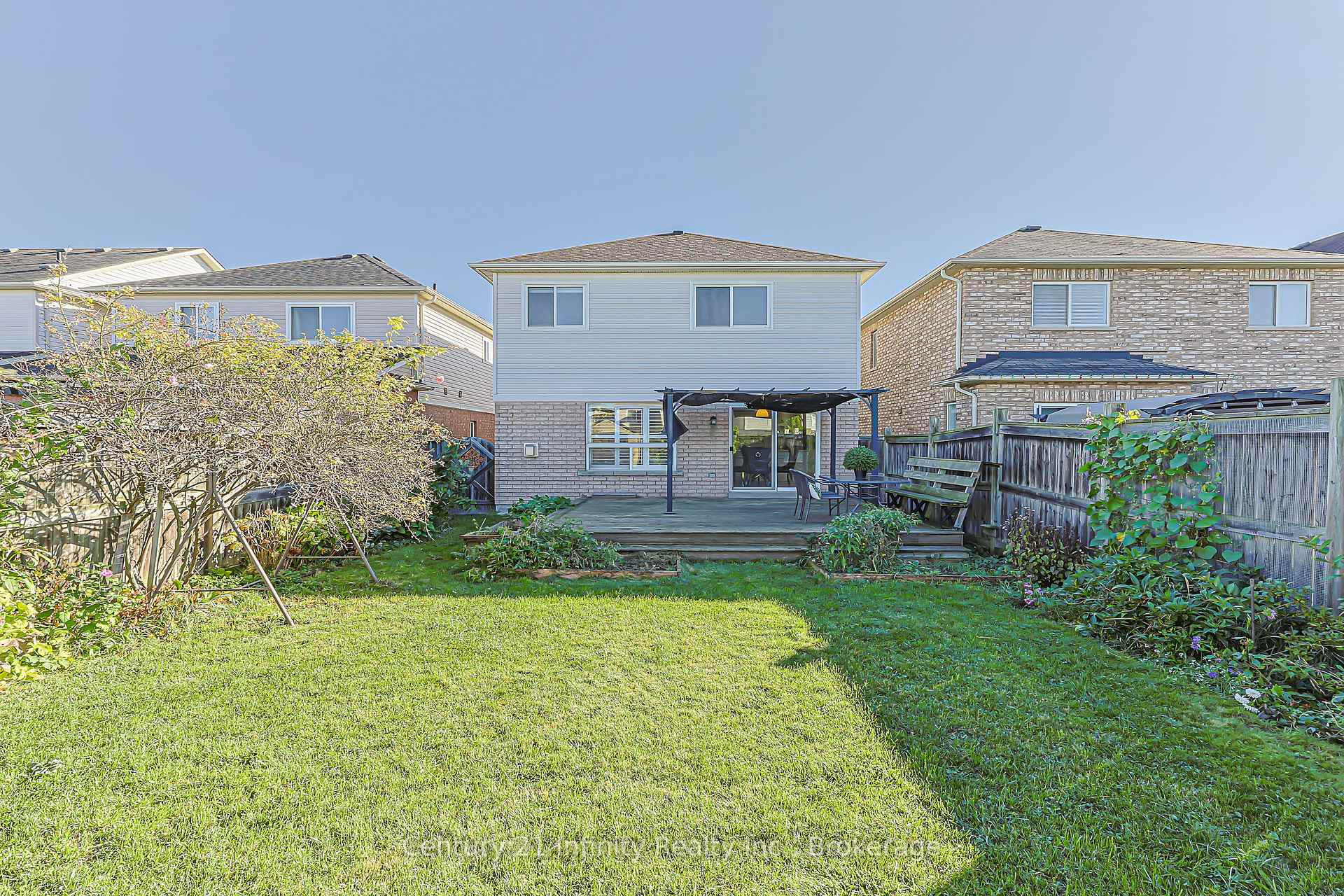 Photo 43 of 78 Harkness Drive, Whitby, Rolling Acres — HOMEH
