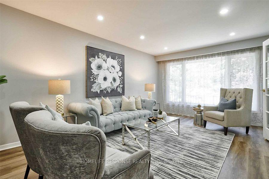 Photo 3 of 787 Sheppard Avenue, Pickering, Woodlands — HOMEH