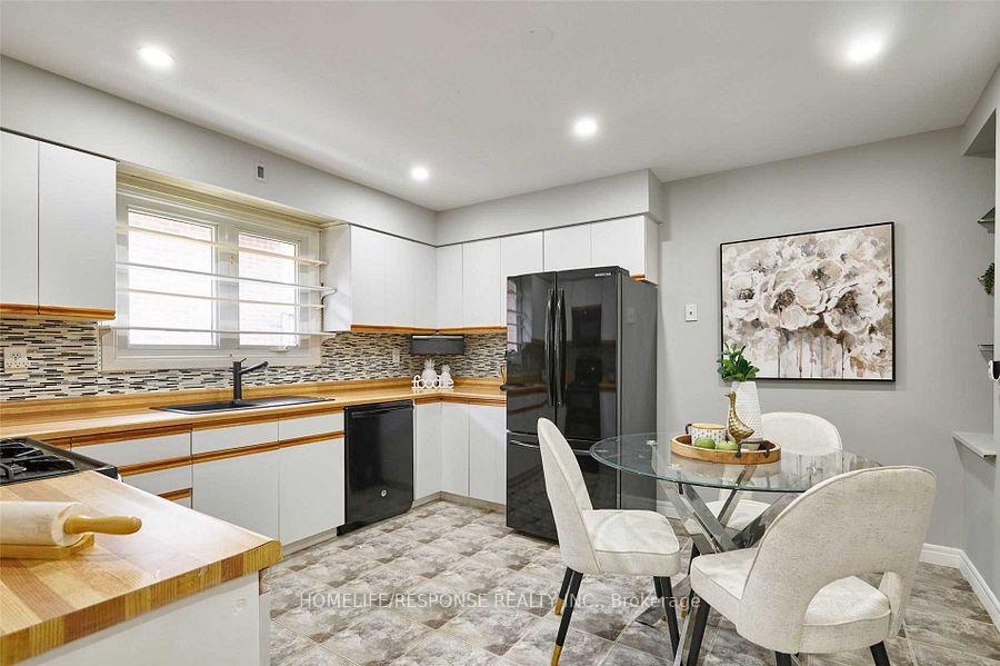 Photo 6 of 787 Sheppard Avenue, Pickering, Woodlands — HOMEH