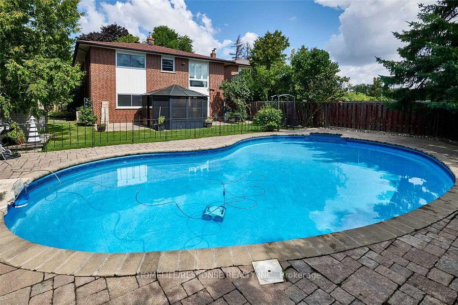 Photo 19 of 787 Sheppard Avenue, Pickering, Woodlands — HOMEH