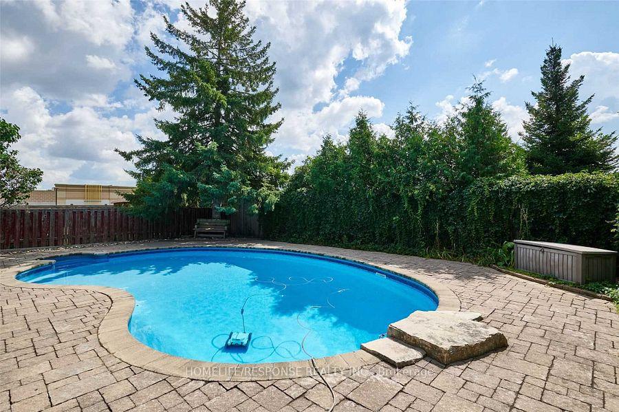 Photo 20 of 787 Sheppard Avenue, Pickering, Woodlands — HOMEH