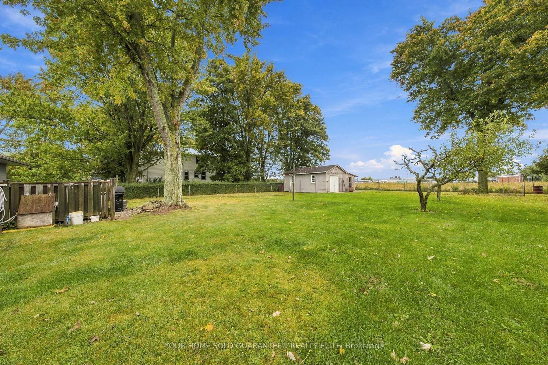 Photo 2 of 493 Allen Road, Grimsby, Grimsby Escarpment — HOMEH