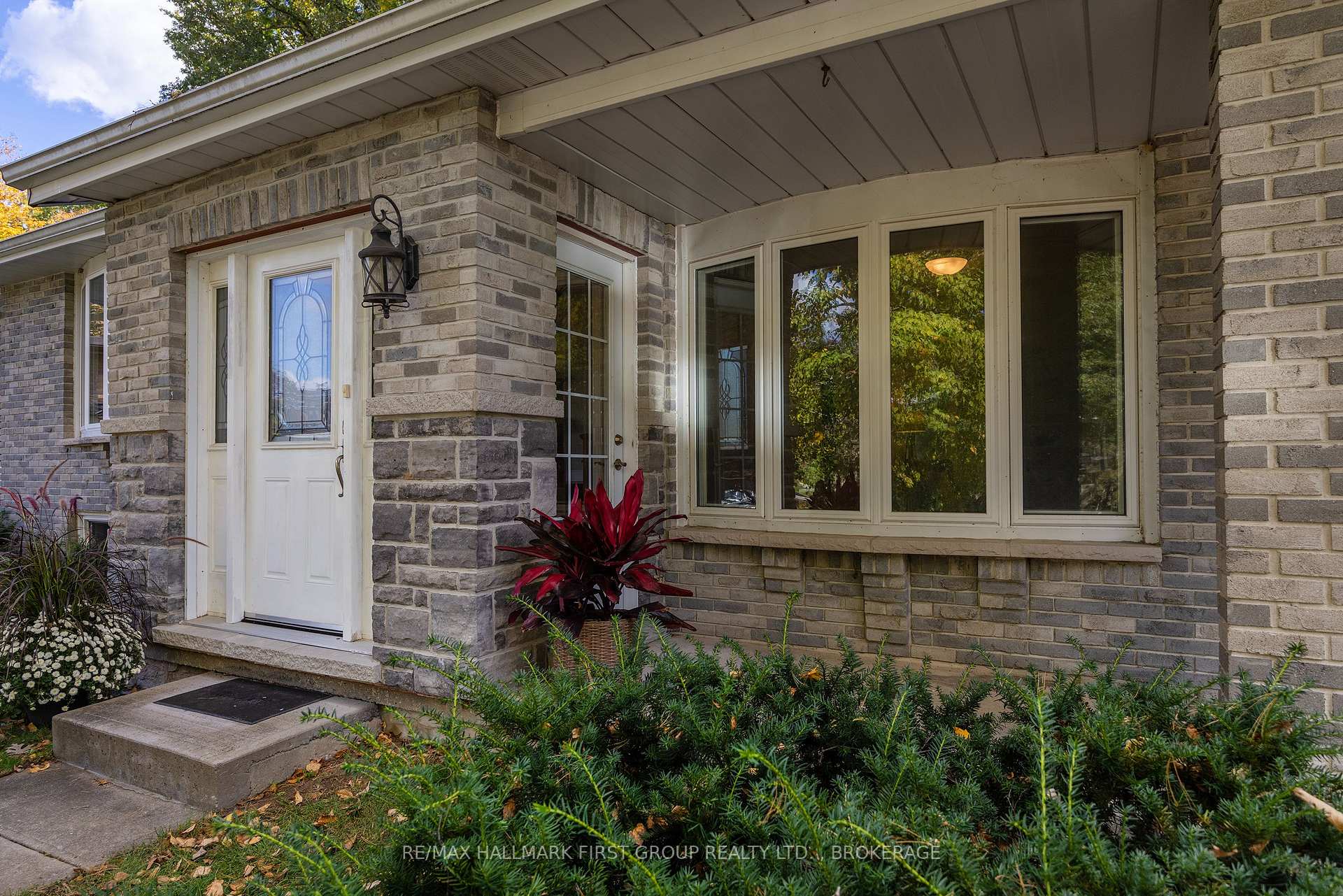 Photo 37 of 884 Safari Drive, Kingston, North of Taylor-Kidd Blvd — HOMEH