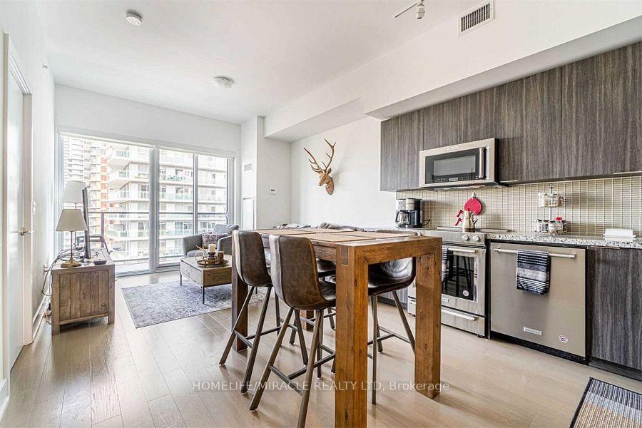 Photo 10 of Unit 1013, 30 Shore Breeze Drive, Etobicoke, Mimico — HOMEH