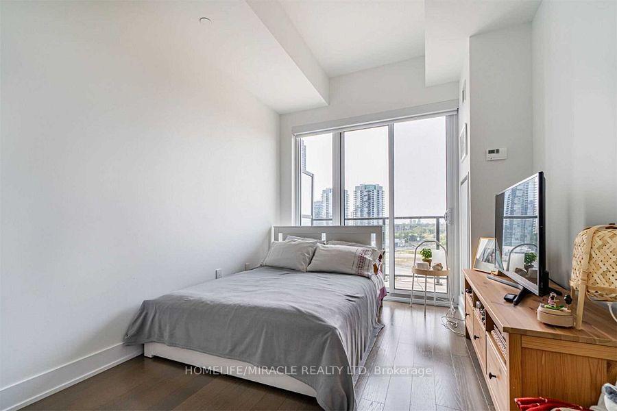 Photo 15 of Unit 1013, 30 Shore Breeze Drive, Etobicoke, Mimico — HOMEH
