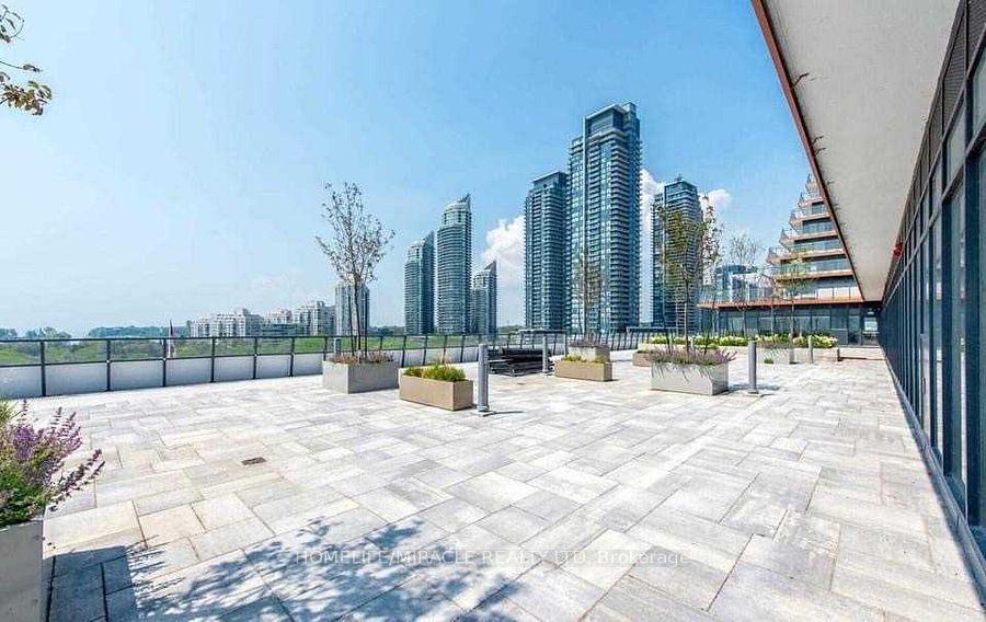 Photo 18 of Unit 1013, 30 Shore Breeze Drive, Etobicoke, Mimico — HOMEH