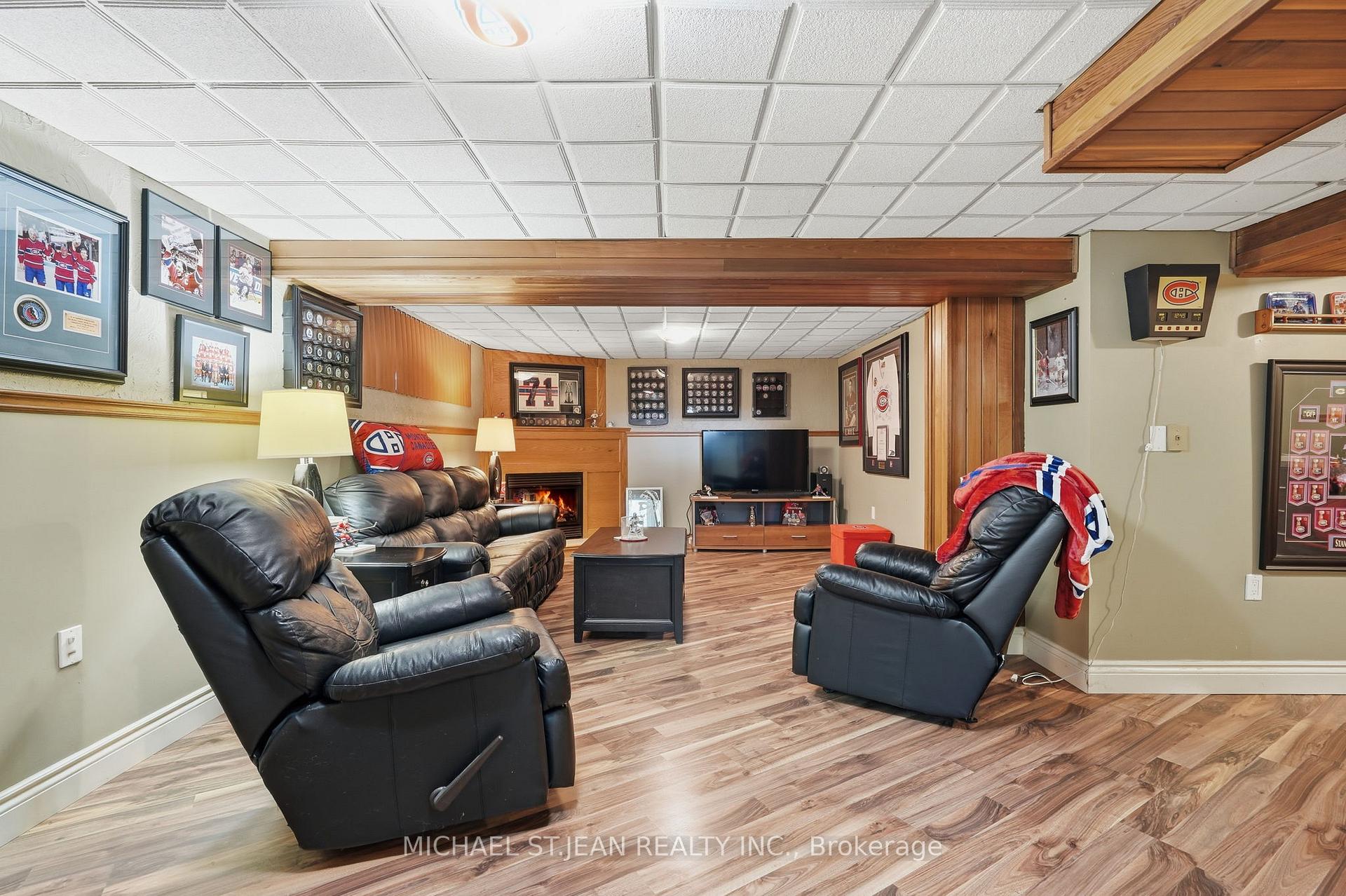 Photo 19 of 31 Shakespeare Avenue, St. Catharines, Haig — HOMEH