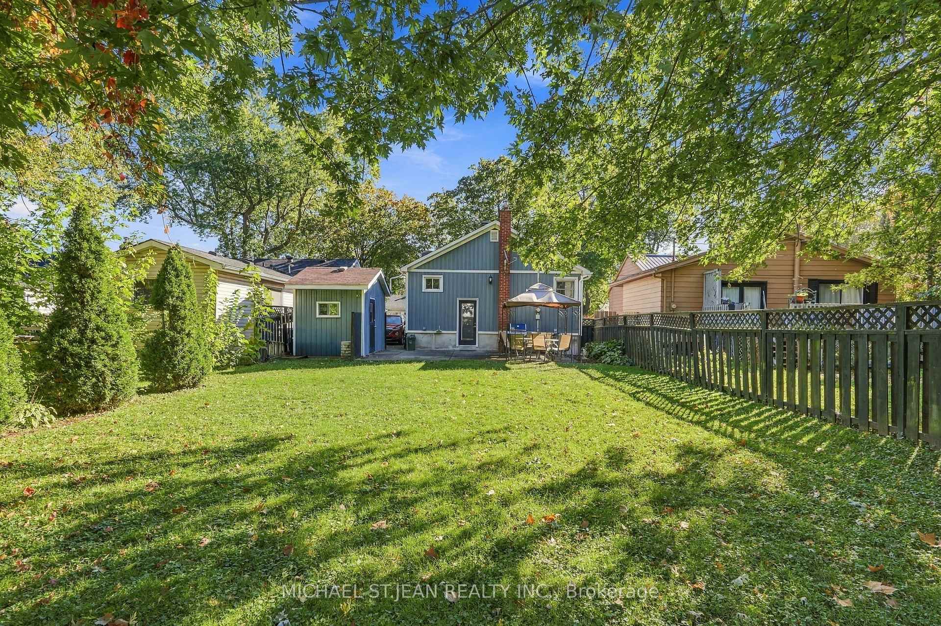 Photo 28 of 31 Shakespeare Avenue, St. Catharines, Haig — HOMEH