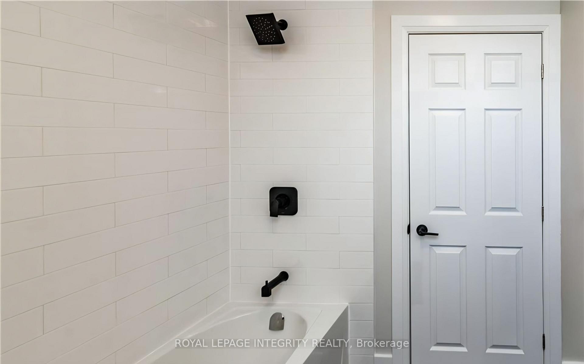 Photo 14 of Unit A, 35 Sherry Lane, Ottawa, Manordale — HOMEH